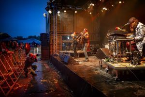 Eus Driessen - Photography - festival - artist -concert - band - Douwe Bob